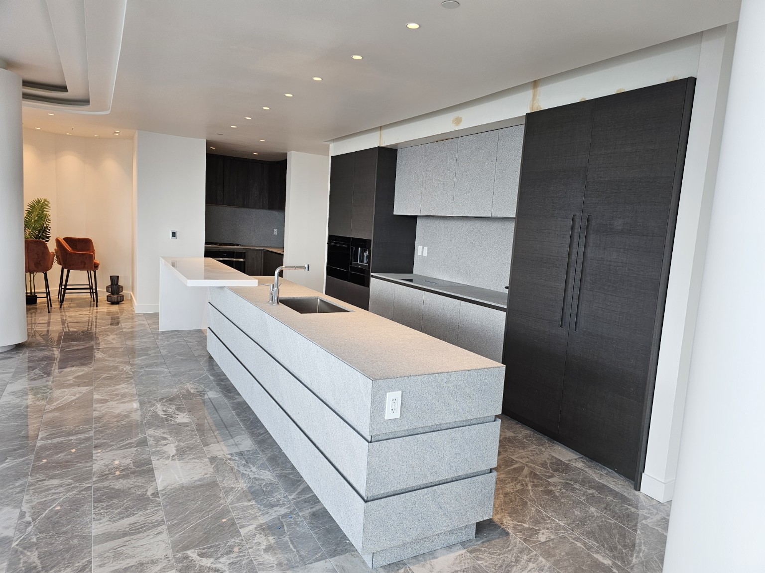 Contemporary kitchen renovation by JC Dynasty Renovations